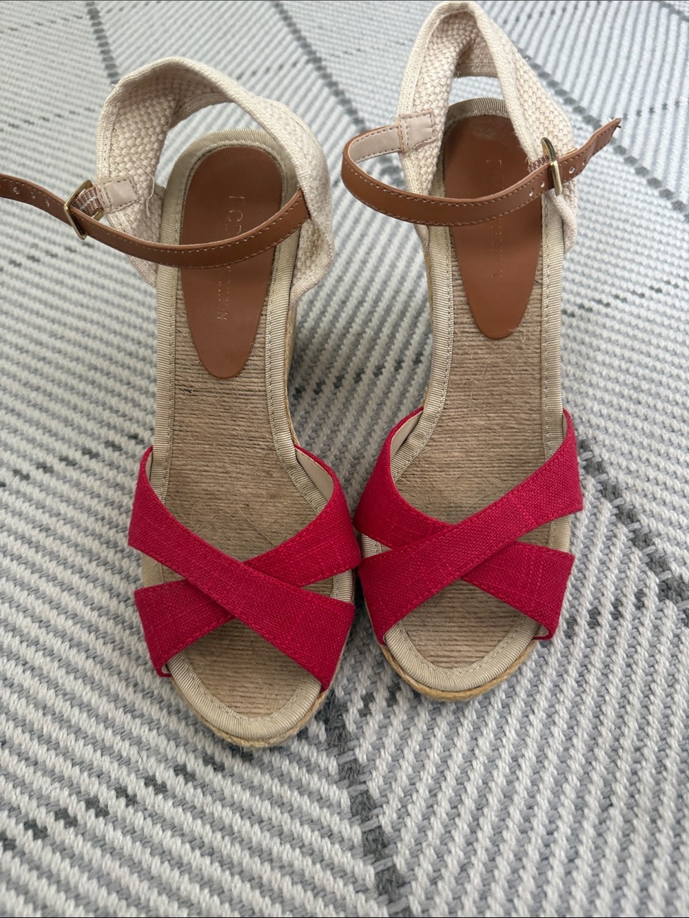 Wedge Sandals with Red Cross-Strap and Tan Ankle Strap